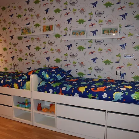 Dinoapartamento * Teruel